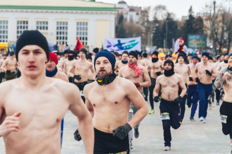 23 Φεβρουαρίου 2019 Μινσκ Λευκορωσία Ο αγώνας προς τιμήν της αργίας στις 23 Φεβρουαρίου Ο αγώνας για τους αληθινούς άνδρες στοκ εικόνα