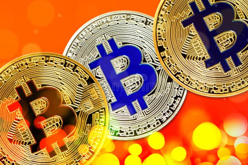Φυσική έκδοση των νέων εικονικών πιστώσεων Bitcoin με τη ζωηρόχρωμη επίδραση στοκ εικόνες Φυσική έκδοση των νέων εικονικών πιστώσεων Bitcoin με τη ζωηρόχρωμη επίδραση στοκ εικόνες