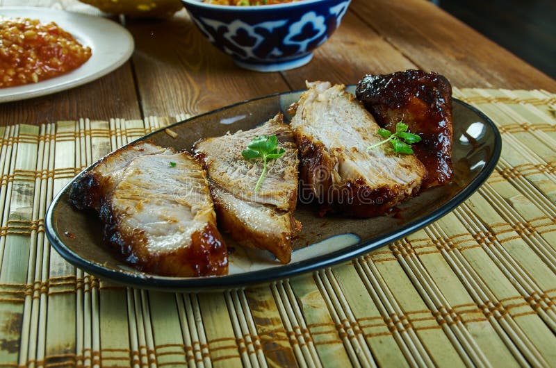Χοιρινό κρέας ψητού pernil-ύφους στοκ εικόνες με δικαίωμα ελεύθερης χρήσης Χοιρινό κρέας ψητού pernil-ύφους στοκ εικόνες με δικαίωμα ελεύθερης χρήσης