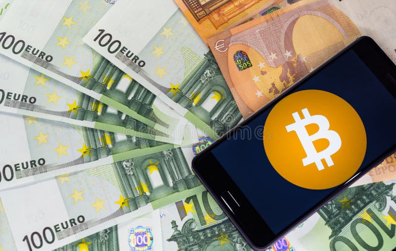 Χρήματα σε έναν φάκελο στοκ φωτογραφία με δικαίωμα ελεύθερης χρήσης Χρήματα σε έναν φάκελο στοκ φωτογραφία με δικαίωμα ελεύθερης χρήσης