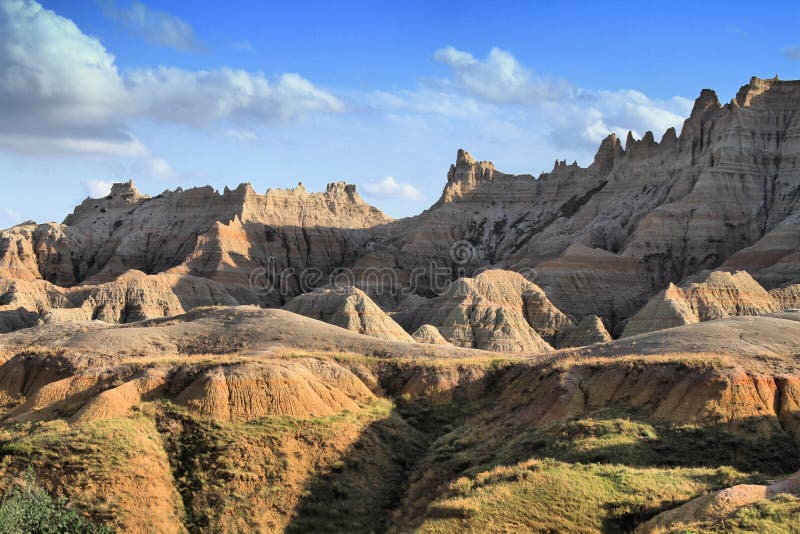 Χρωματισμένοι Badlands λόφοι στοκ φωτογραφίες με δικαίωμα ελεύθερης χρήσης Χρωματισμένοι Badlands λόφοι στοκ φωτογραφίες με δικαίωμα ελεύθερης χρήσης