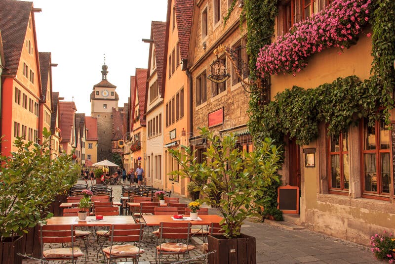 Όμορφη άποψη της ιστορικής πόλης Rothenburg ob der Tauber, Βαυαρία, Γερμανία στοκ εικόνα Όμορφη άποψη της ιστορικής πόλης Rothenburg ob der Tauber, Βαυαρία, Γερμανία στοκ εικόνα