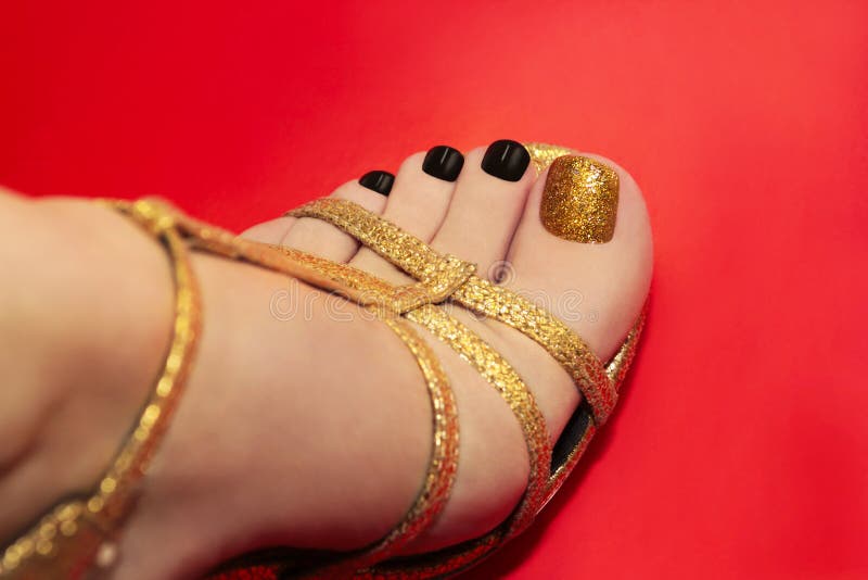 Όμορφο pedicure πολυτέλειας. στοκ φωτογραφία
