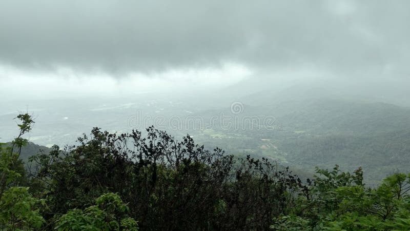 Όμορφο λοφώδες chorla θέας βουνού ghat στοκ φωτογραφία με δικαίωμα ελεύθερης χρήσης Όμορφο λοφώδες chorla θέας βουνού ghat στοκ φωτογραφία με δικαίωμα ελεύθερης χρήσης