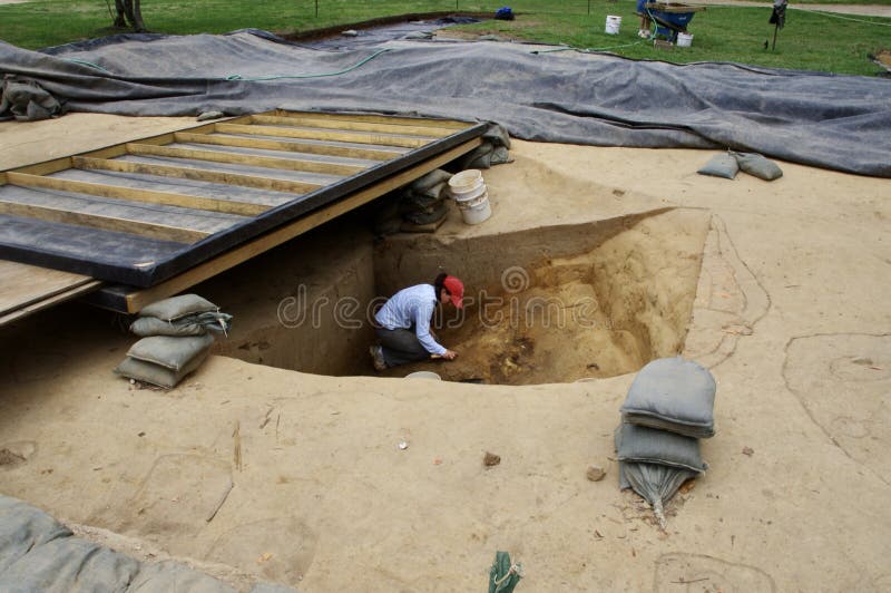 Jamestown,VA,USA. April 14,2015. Archaeologist working at The Jamestown Settlement. Jamestown,VA,USA. April 14,2015. Archaeologist working at The Jamestown Settlement.