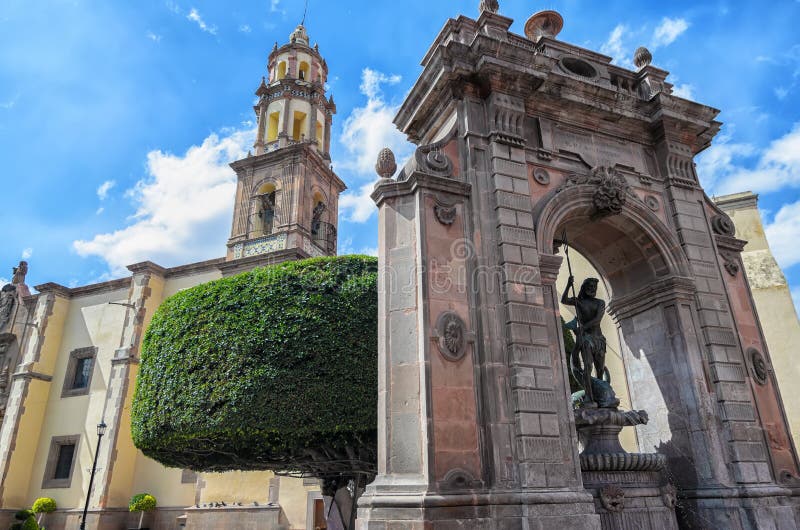 Архитектура Queretaro городская на солнечный день стоковая фотография Архитектура Queretaro городская на солнечный день стоковая фотография