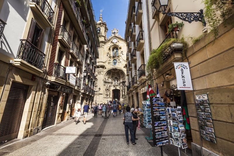 Basilica of Santa Maria del Coro in San Sebastian (Donostia), Basque Country, Spain. Dating from 1750, basilica was built on site of old Roman church and is considered the oldest church in the city. Basilica of Santa Maria del Coro in San Sebastian (Donostia), Basque Country, Spain. Dating from 1750, basilica was built on site of old Roman church and is considered the oldest church in the city.