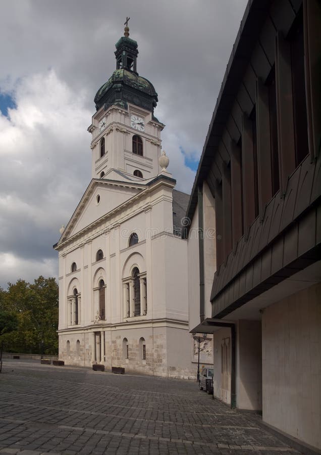 благословленный virgin mary gyor собора стоковое изображение rf благословленный virgin mary gyor собора стоковое изображение rf