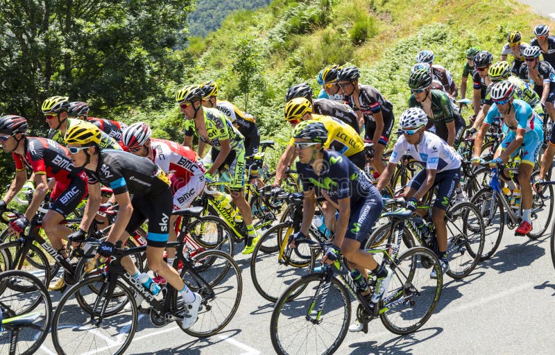 Бой внутри Peloton - Тур-де-Франс 2015 стоковые фото Бой внутри Peloton - Тур-де-Франс 2015 стоковые фото