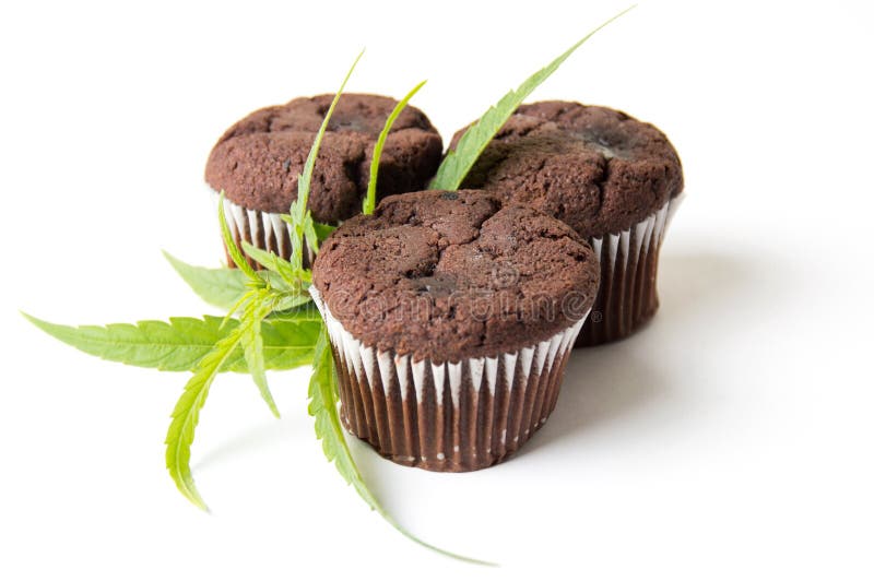 Шоколадные пирожные с марихуаной семена74 ру