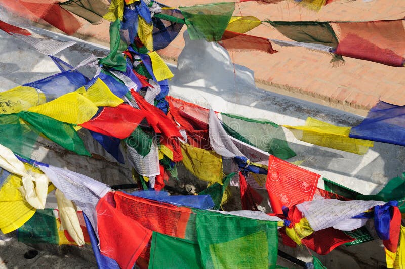 буддист boudhanath flags stupa молитве стоковое фото rf буддист boudhanath flags stupa молитве стоковое фото rf
