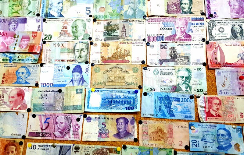 Валюта различных стран Разноцветные банкноты разных стран в качестве  фонового закрытия Редакционное Изображение - изображение насчитывающей  покупка, чуж: 160757770