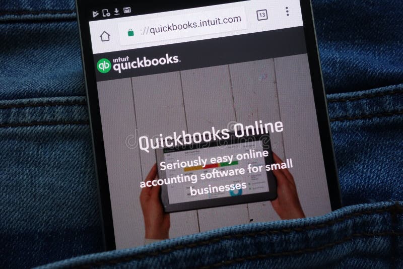 Вебсайт Intuit Quickbooks показанный на смартфоне спрятанном в кармане джинсов стоковая фотография rf Вебсайт Intuit Quickbooks показанный на смартфоне спрятанном в кармане джинсов стоковая фотография rf