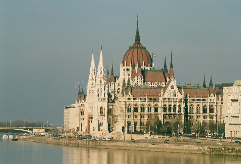 Венгерский парламент фото