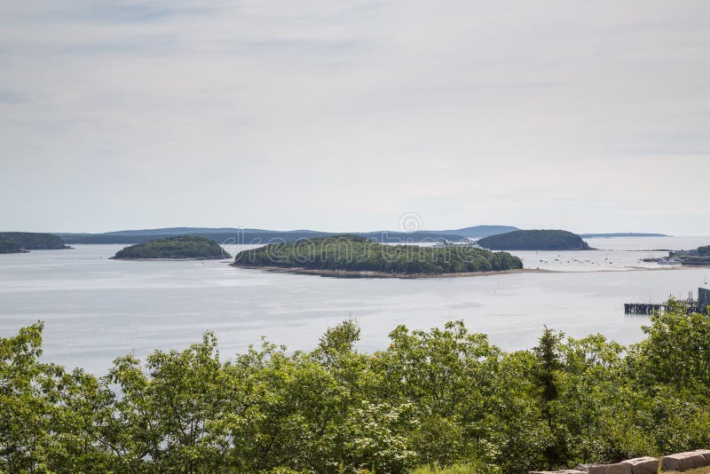 Взгляд залива француза в национальном парке Acadia стоковое фото rf Взгляд залива француза в национальном парке Acadia стоковое фото rf