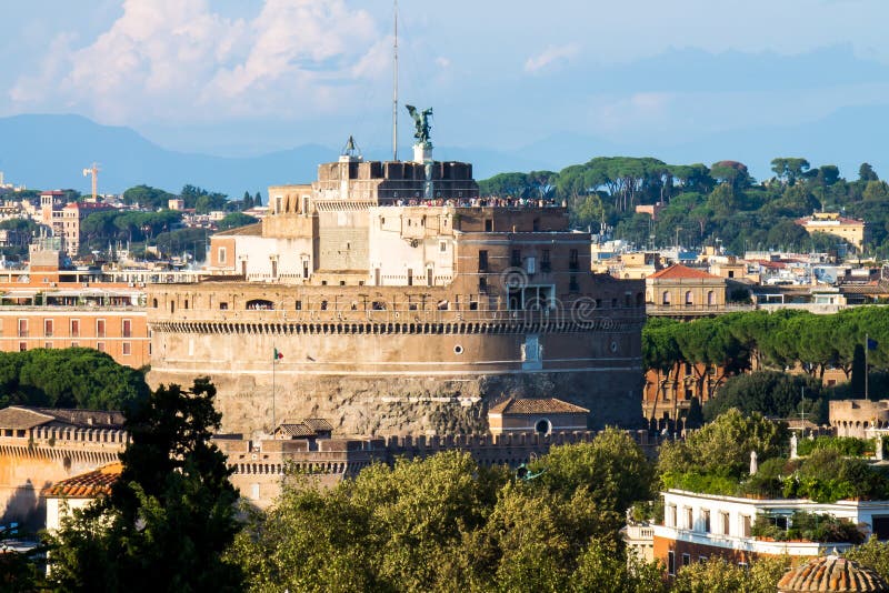 Взгляд на Castel Sant'Angelo, Риме стоковое фото Взгляд на Castel Sant'Angelo, Риме стоковое фото