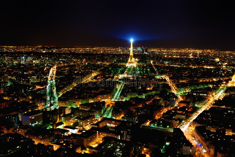 взгляд башни paris montparnasse eiffel стоковое фото
