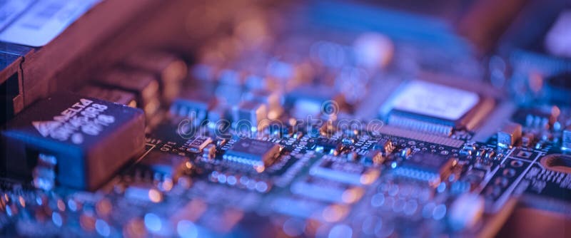 Взорвать монтажной платы электронного схемы стоковые фотографии rf