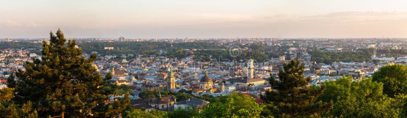 Вид с воздуха панорамы Львова, Украины стоковое фото Вид с воздуха панорамы Львова, Украины стоковое фото