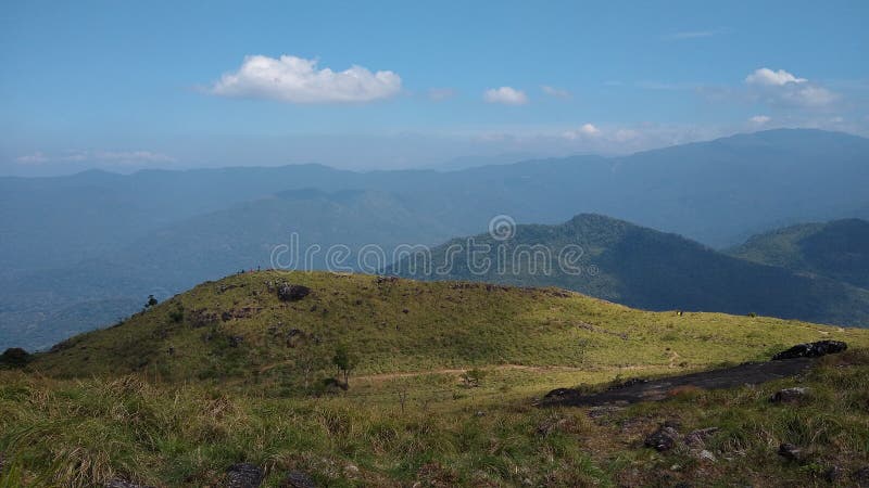 Вид ландшафта Кералы ponmudi thiruvananthapuram станции холма стоковые фото