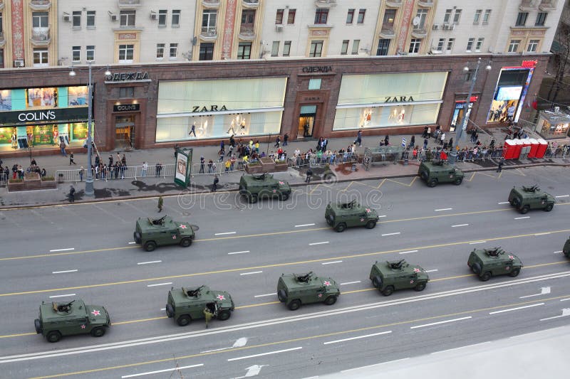 MOSCOW - MAY 3: Top view of the cars GAZ-2330 Tiger on May 3, 2013, Moscow, Russia. MOSCOW - MAY 3: Top view of the cars GAZ-2330 Tiger on May 3, 2013, Moscow, Russia.