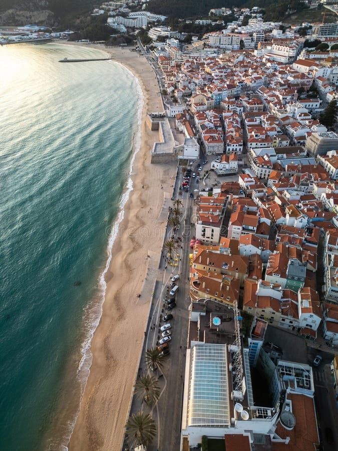 Вид с воздуха на Sesimbra стоковая фотография rf