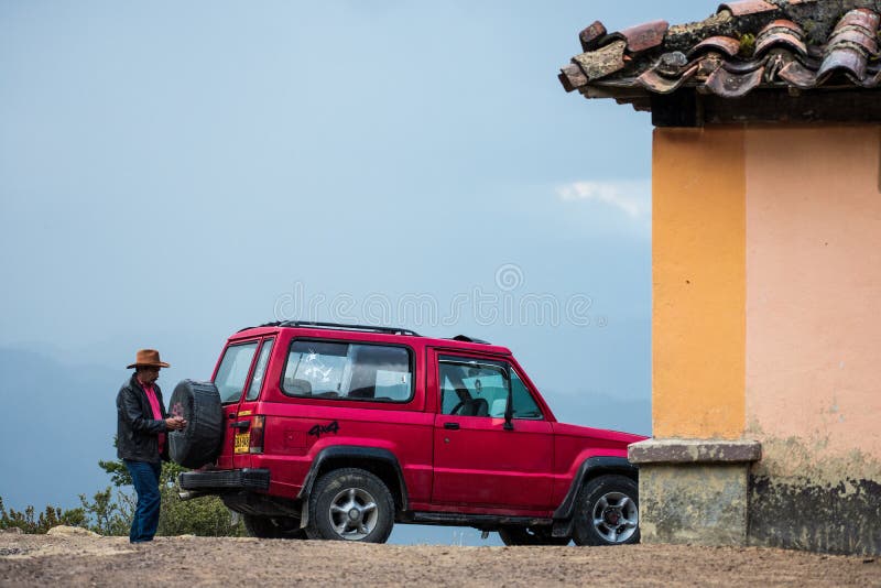 виллис 4 x 4 фермеров стоковая фотография rf виллис 4 x 4 фермеров стоковая фотография rf