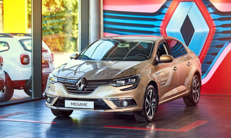 Винница, Украина - 7 августа 2019 г. Renault Megane - презентация новой модели автомобиля в салоне - вид спереди стоковые изображения rf Винница, Украина - 7 августа 2019 г. Renault Megane - презентация новой модели автомобиля в салоне - вид спереди стоковые изображения rf
