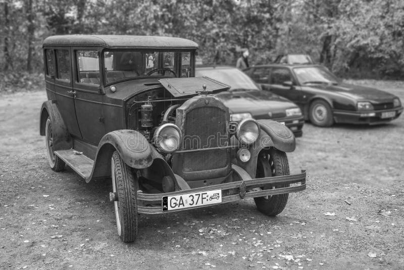 Винтажная классическая американская машина Додж 1930 года стоковое изображение Винтажная классическая американская машина Додж 1930 года стоковое изображение