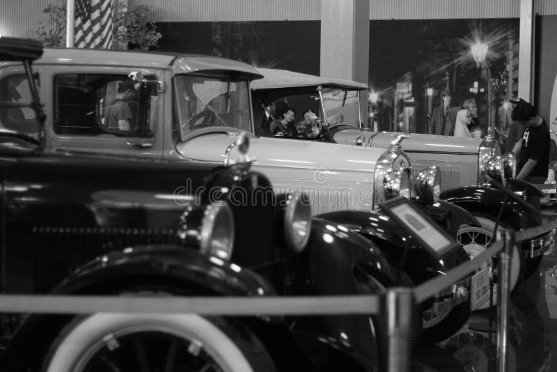 Винтажная компановка автомобилей славно стоковая фотография rf Винтажная компановка автомобилей славно стоковая фотография rf