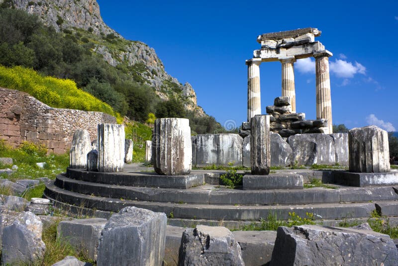 висок pronea Афины delphi Греции стоковая фотография rf
