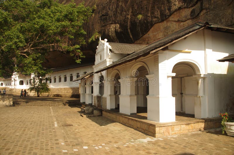 висок sri lanka dambulla подземелья стоковое фото rf висок sri lanka dambulla подземелья стоковое фото rf