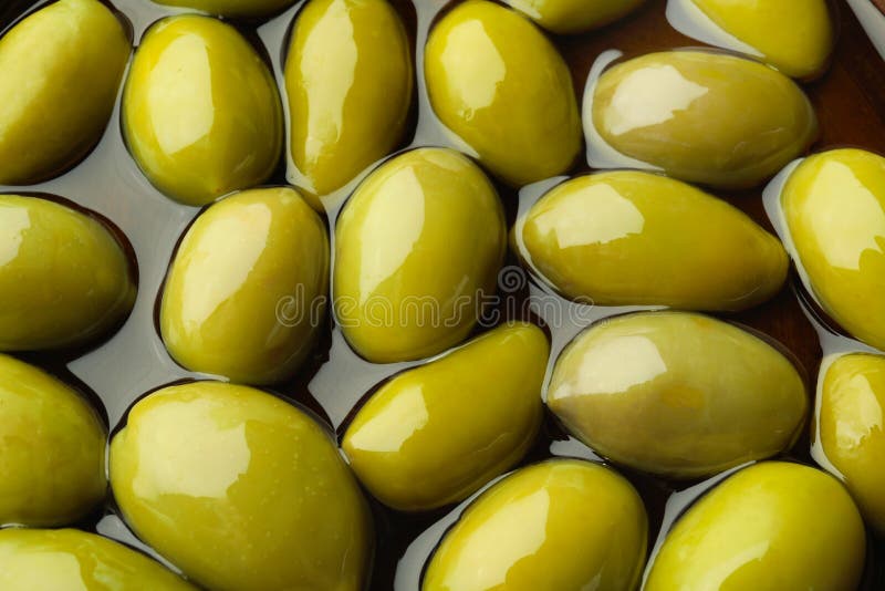 Вкусные законсервированные оливки, крупный план стоковые фотографии rf Вкусные законсервированные оливки, крупный план стоковые фотографии rf