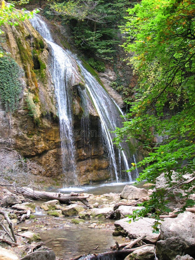 Водопад Djur - Djur Alushta, Россия стоковые фото Водопад Djur - Djur Alushta, Россия стоковые фото