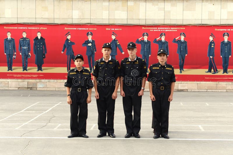 Военное училище Новочеркасска Suvorov кадетов стоковые фотографии rf Военное училище Новочеркасска Suvorov кадетов стоковые фотографии rf