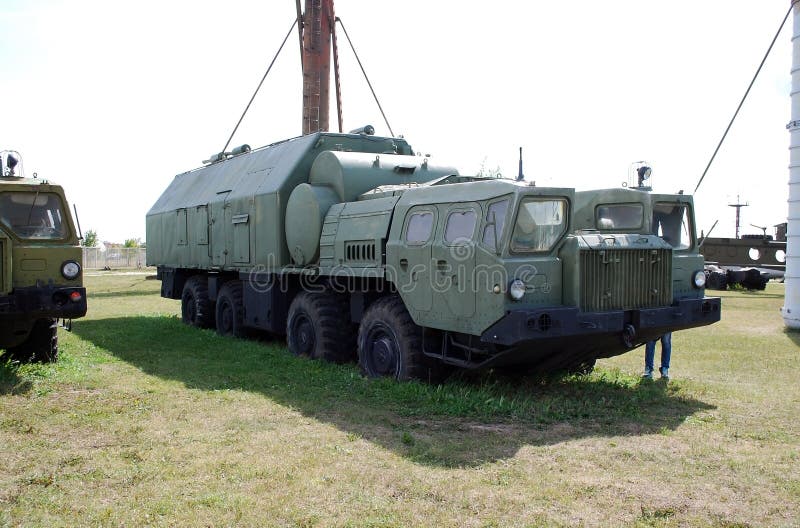 Воинские цены оборудования под открытым небом Экспонат технического музея k g Sakharova в городе Togliatti стоковое изображение Воинские цены оборудования под открытым небом Экспонат технического музея k g Sakharova в городе Togliatti стоковое изображение