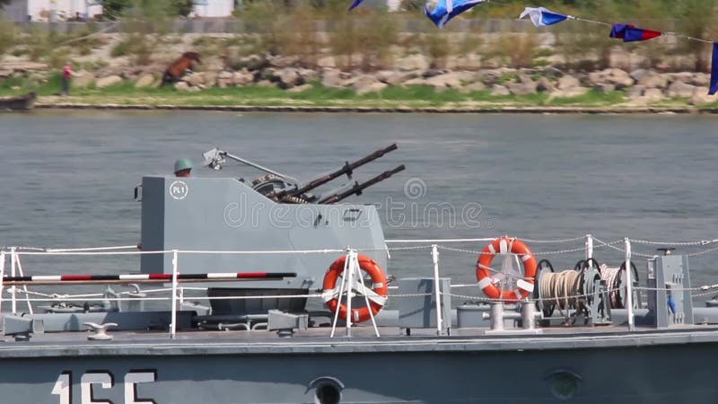 Воинский сосуд на Дунае во время тренировки нападения