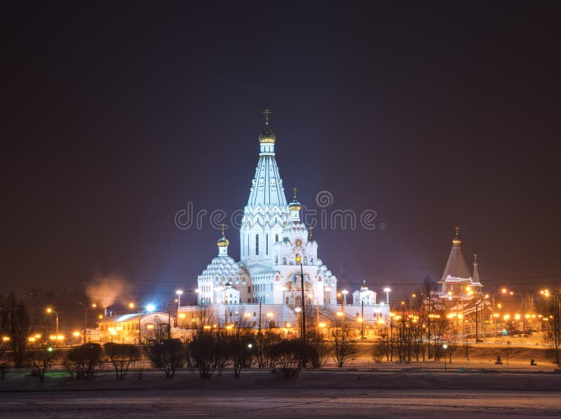 Вся церковь Святых в Минске, Беларуси Мемориальная церковь всех Святых и в памяти о жертвах стоковое фото Вся церковь Святых в Минске, Беларуси Мемориальная церковь всех Святых и в памяти о жертвах стоковое фото