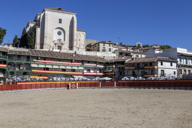 Главная площадь Chinchon преобразовала в арену, Испанию стоковая фотография Главная площадь Chinchon преобразовала в арену, Испанию стоковая фотография
