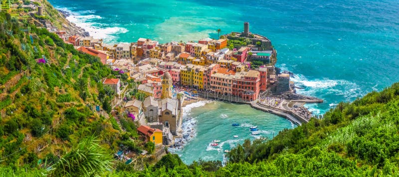 Городок Vernazza, Cinque Terre, Италии стоковые фотографии rf Городок Vernazza, Cinque Terre, Италии стоковые фотографии rf