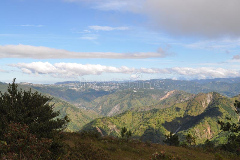 Город Baguio, самый полдень города Baguio, Baguio, город Baguio осмотрел держатель Ulap fom, держатель Ulap, mt Ulap, Benguet, Фи стоковые фото Город Baguio, самый полдень города Baguio, Baguio, город Baguio осмотрел держатель Ulap fom, держатель Ulap, mt Ulap, Benguet, Фи стоковые фото