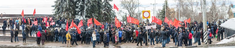 Город Ulyanovsk, России, march23, 2019, ралли коммунистов против реформы правительства России стоковое фото Город Ulyanovsk, России, march23, 2019, ралли коммунистов против реформы правительства России стоковое фото