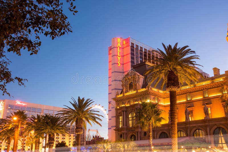 Ballys Hotel, Las Vegas Blvd al amanecer. Ballys Hotel, Las Vegas Blvd al amanecer