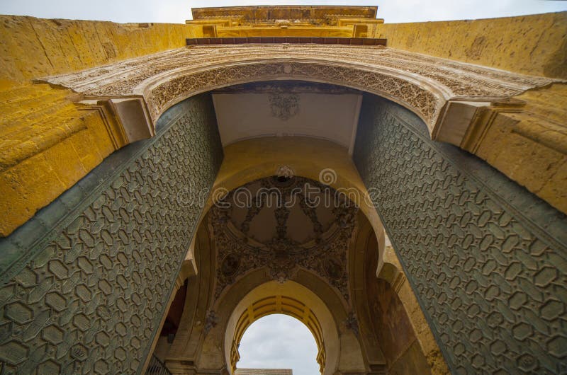 Дверь прощения на большей мечети Cordoba, Андалусии, Испании стоковые изображения Дверь прощения на большей мечети Cordoba, Андалусии, Испании стоковые изображения