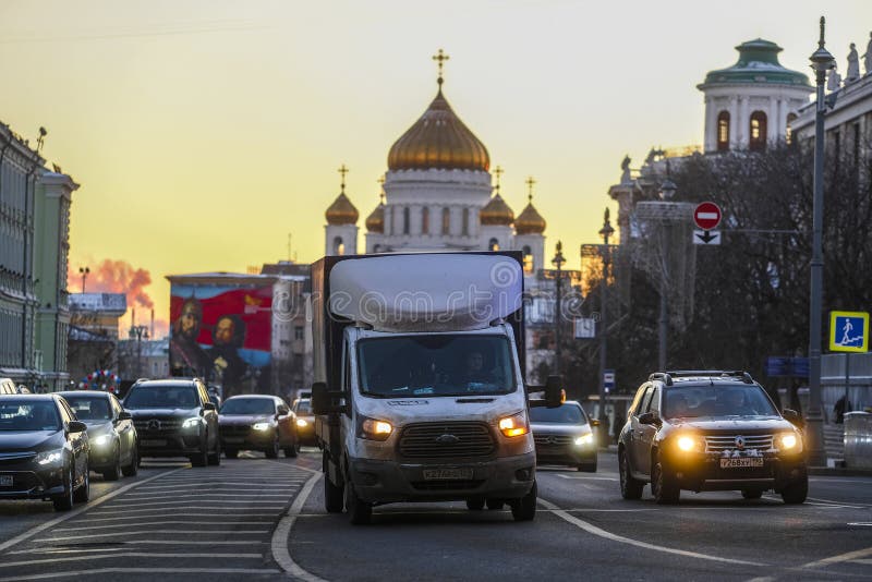 Движение на улице Москвы стоковые изображения rf Движение на улице Москвы стоковые изображения rf