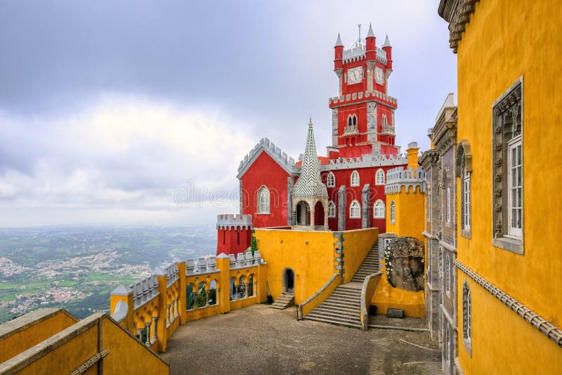 Дворец Pena, sintra, Португалия стоковое изображение rf Дворец Pena, sintra, Португалия стоковое изображение rf