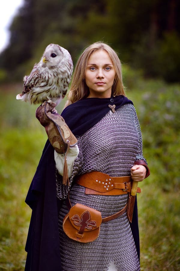 chicks in chainmail torrent