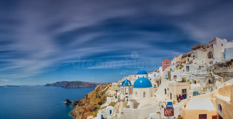 Деревня Oia в острове Santorini в Греции стоковые изображения Деревня Oia в острове Santorini в Греции стоковые изображения