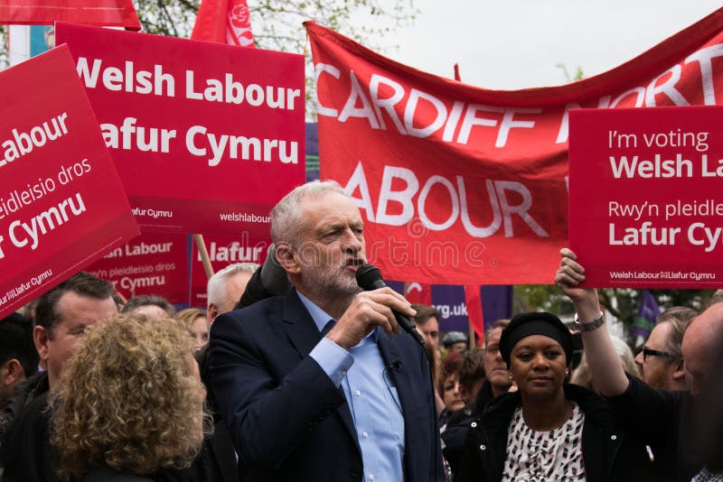 Джереми Corbyn посещает общее Whitchurch, Кардифф, южный уэльс, Великобританию стоковое фото Джереми Corbyn посещает общее Whitchurch, Кардифф, южный уэльс, Великобританию стоковое фото