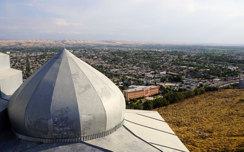 Дом Babur в Osh, Кыргызстане стоковая фотография rf Дом Babur в Osh, Кыргызстане стоковая фотография rf